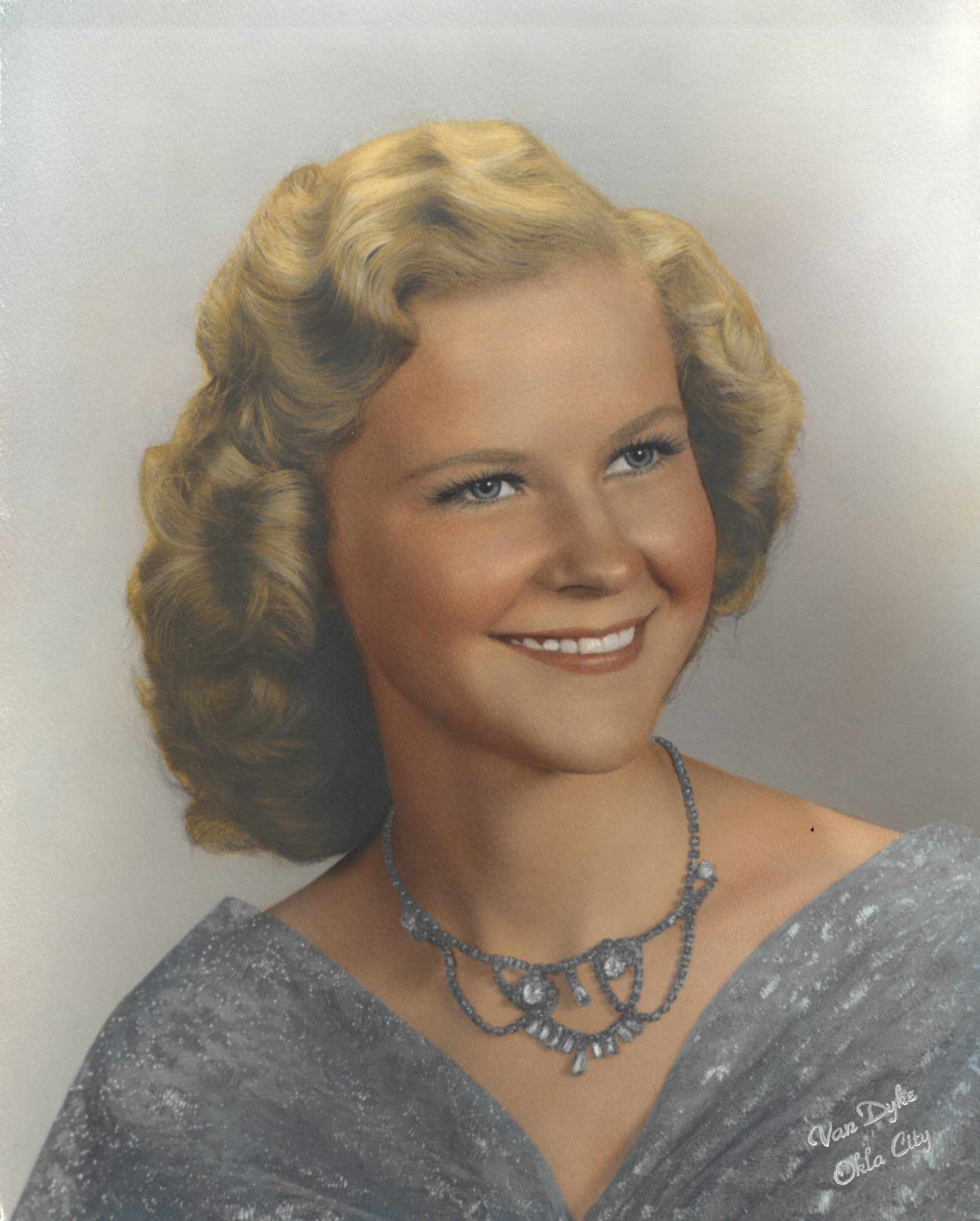 Ethel Yvonne Kunau - December 17, 2022 - Shrine of Remembrance